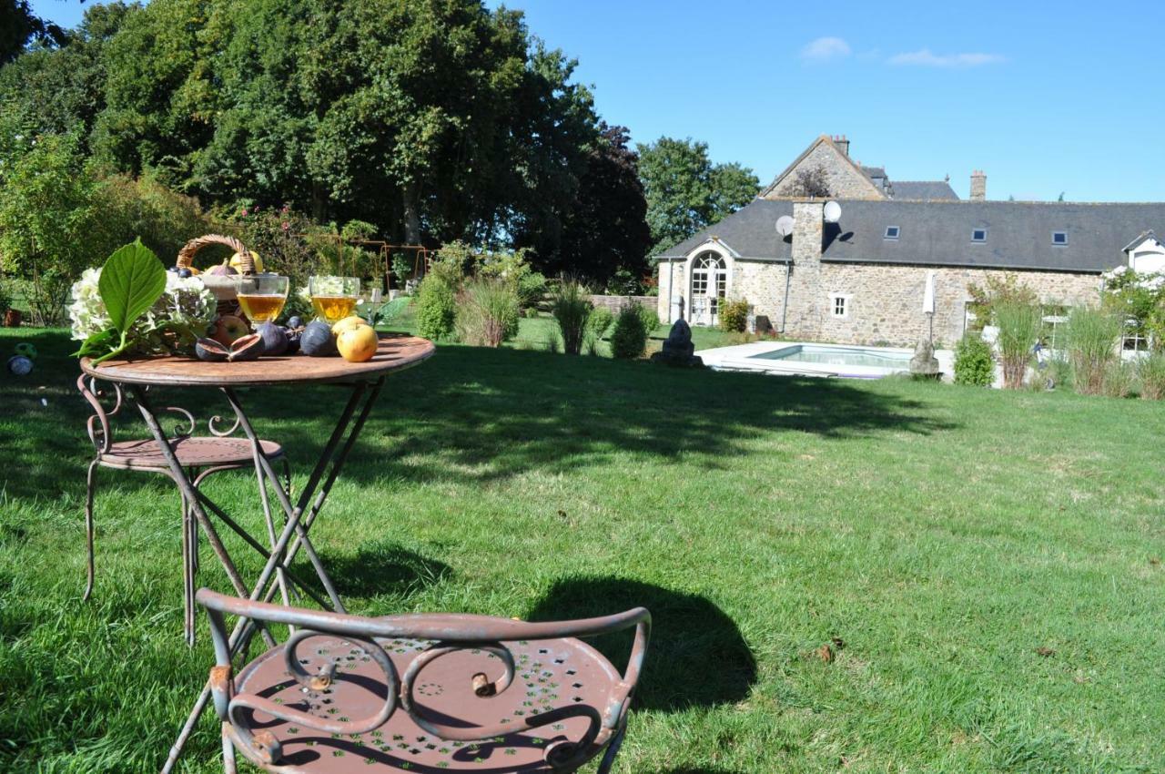 Manoir De La Villeneuve Lamballe Exterior foto